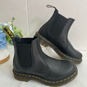 Dr. Martens  Air Wait Black (big Kids ) Chelsea 2976 Boots US 5 (UK 3)